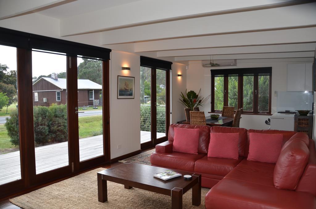 Yolla Beach House Adventure Bay Exterior photo